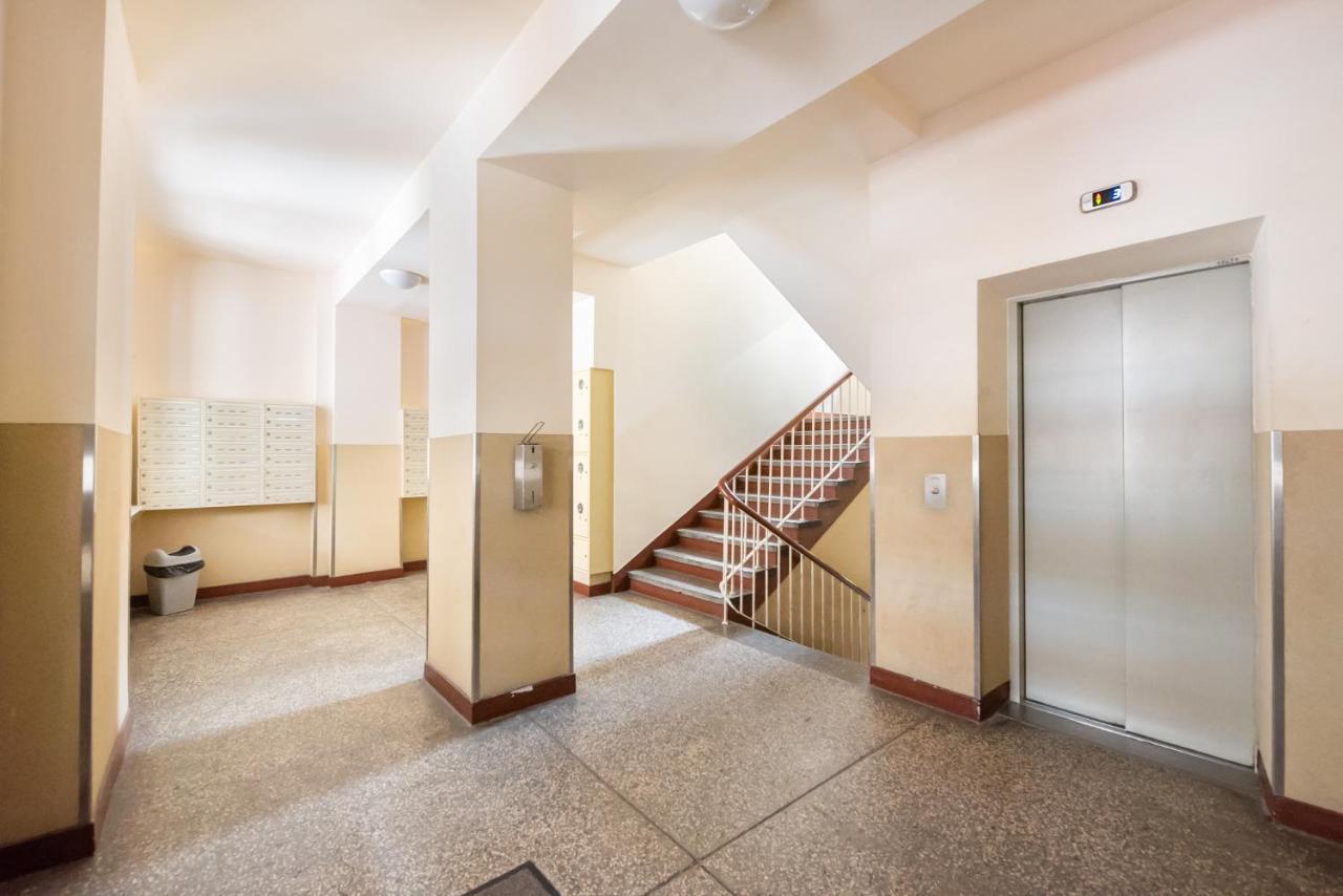 Plac Zbawiciela 3-Bedroom Apartment Warszawa Zewnętrze zdjęcie